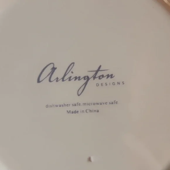 Camembert Des Paturages 6 1/2" Plate By Arlington Designs - Picture 5 of 5